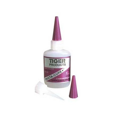 PEGAMENTO INSTA-CURE by TIGER